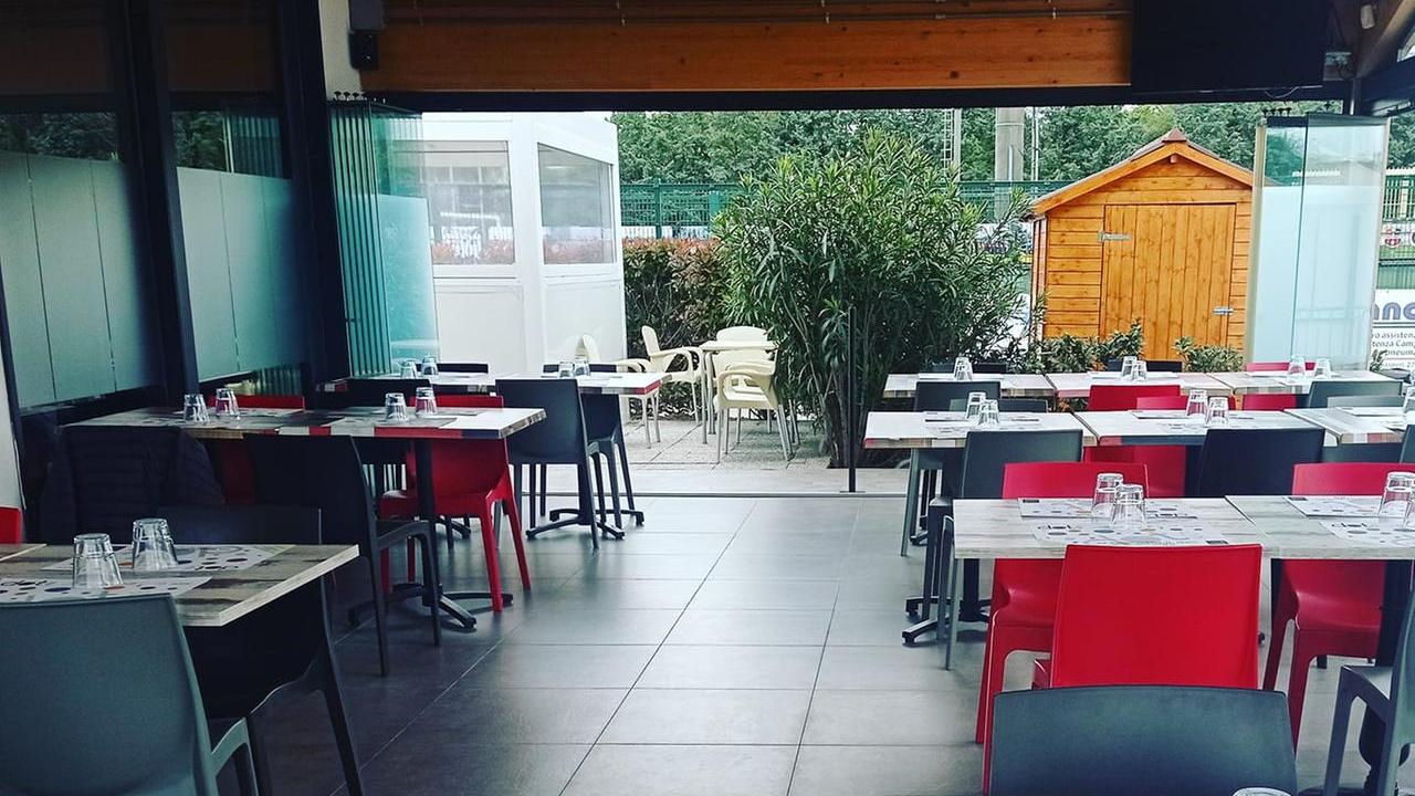 La pizzeria della Zenith nell'impianto di via del Purgatorio