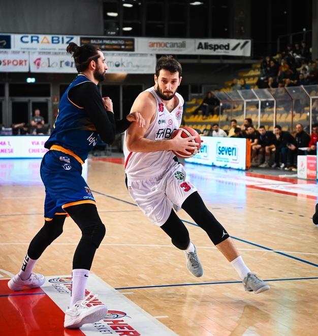 Salerno sbanca il Palatagliate, per la Fabo Montecatini altra sconfitta