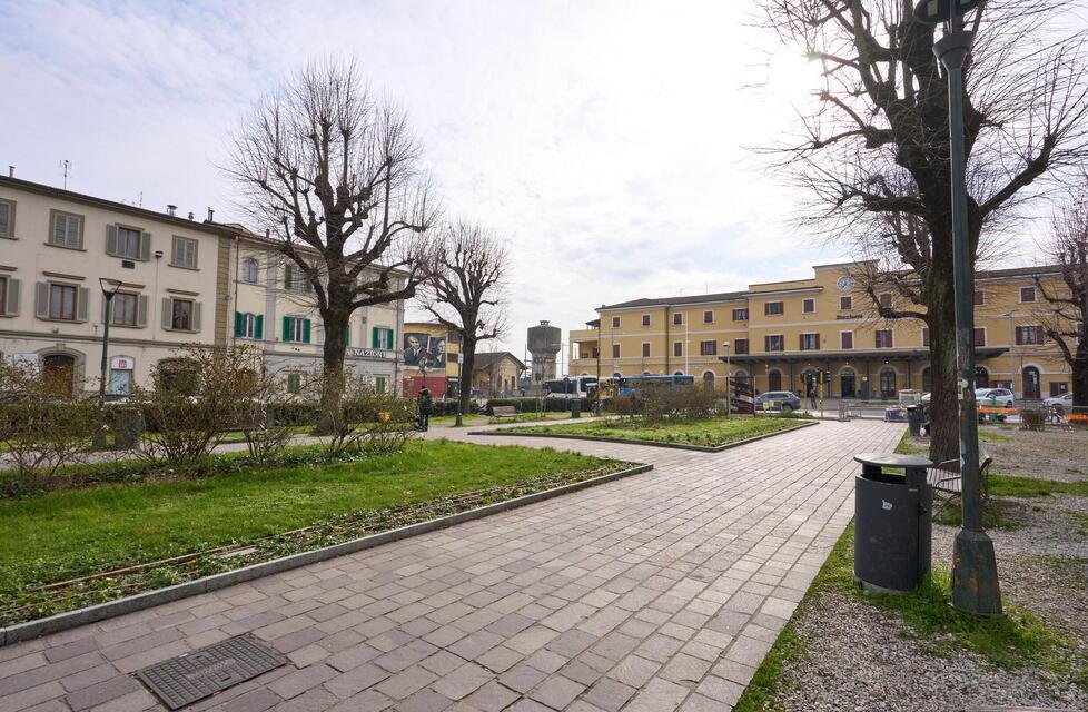 Empoli, il sindaco dice stop all'alcol di pomeriggio: dove vale l'ordinanza e cosa prevede<br>
