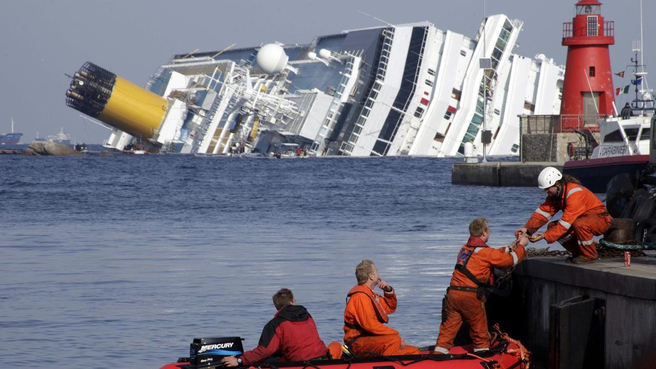 Il naufragio della Costa Concordia all'isola del Giglio