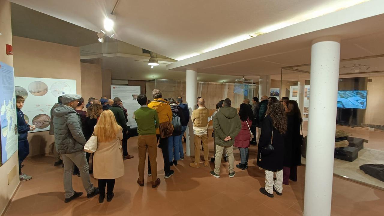 
	Visitatori al museo Santeru di San Vero Milis

