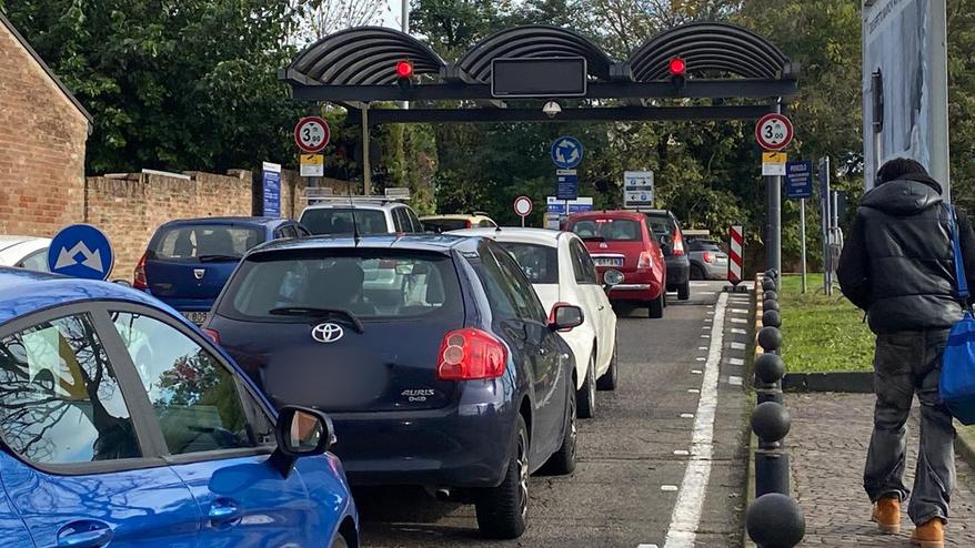 Traffico, in coda a Ferrara si passano 27 ore all’anno