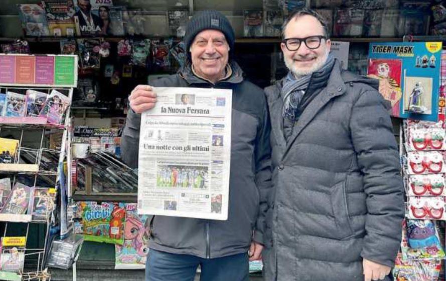 Viaggio nelle edicole di Ferrara e provincia: «Noi, veicoli di cultura»