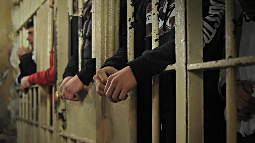 Sovraffollamento e condizioni disumane: si allarga la piaga dei suicidi in carcere