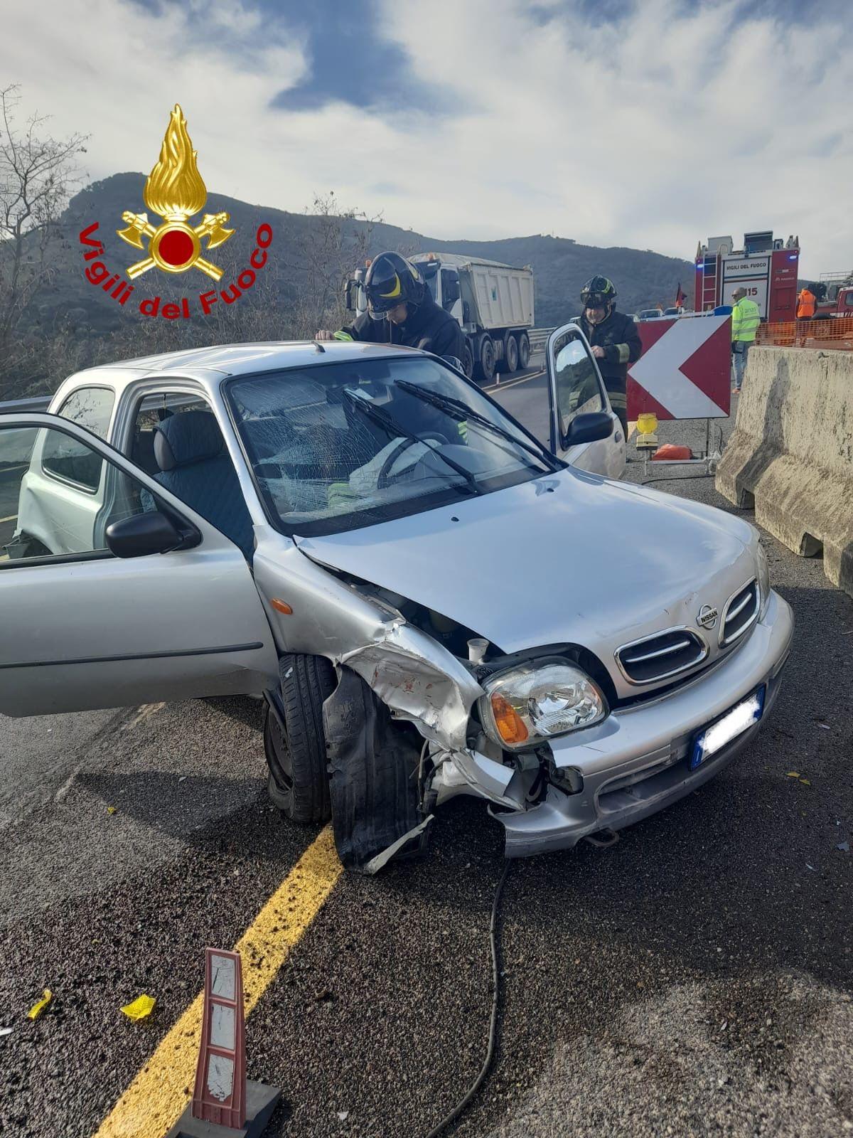 
	L'incidente di questa mattina sulla 131

