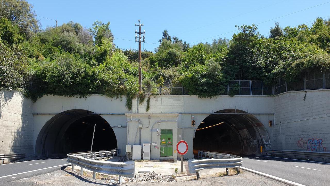 Sassari, lavori in galleria: rivoluzionato il traffico sulla 131