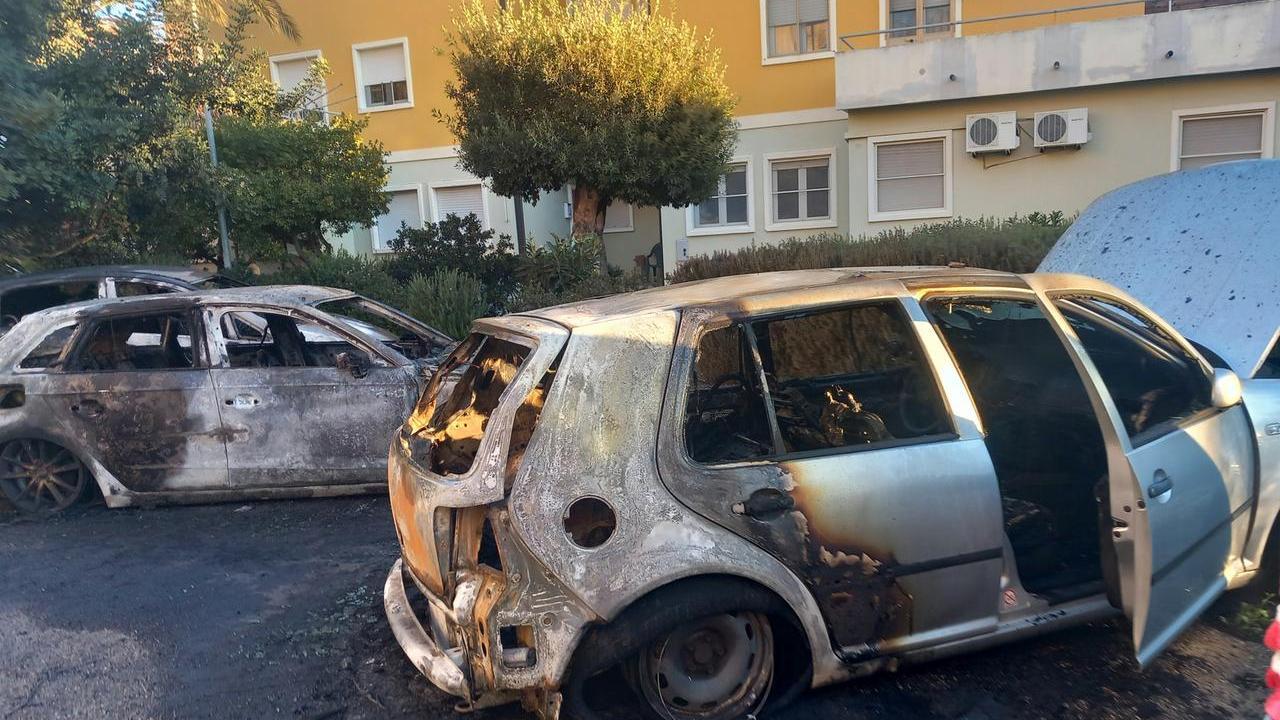 Alcune auto bruciate a Siniscola nel 2024