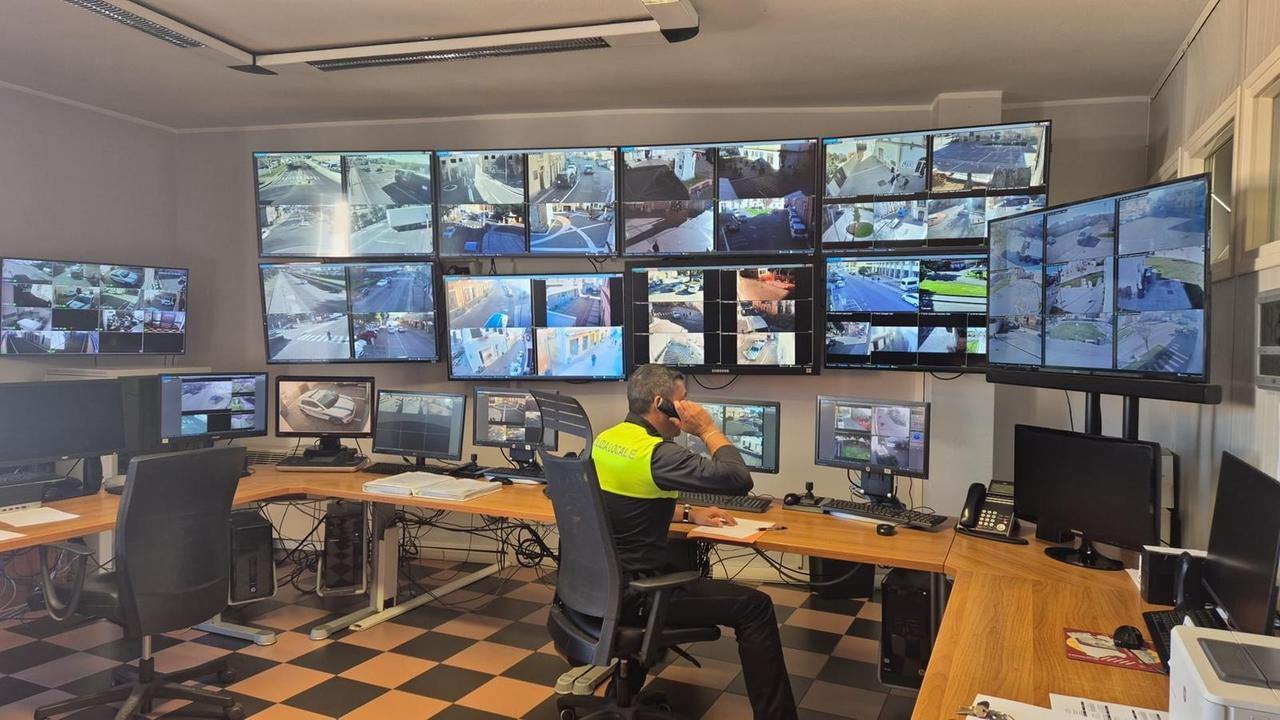 Anziano malato si perde, ritrovato mentre vagava in città senza orientamento