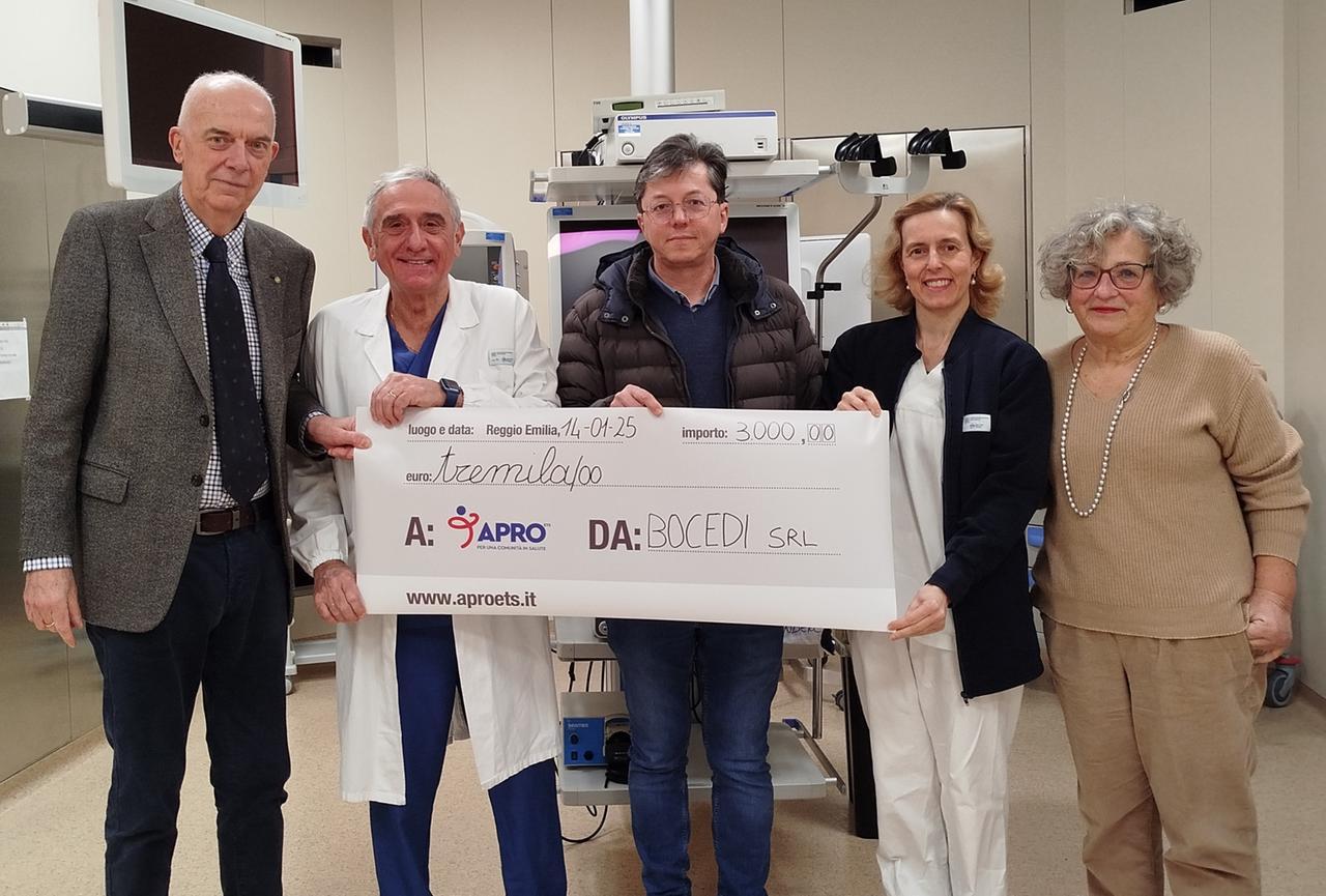 Scandiano, l’azienda Bocedi dona 3mila euro ad AproOnlus