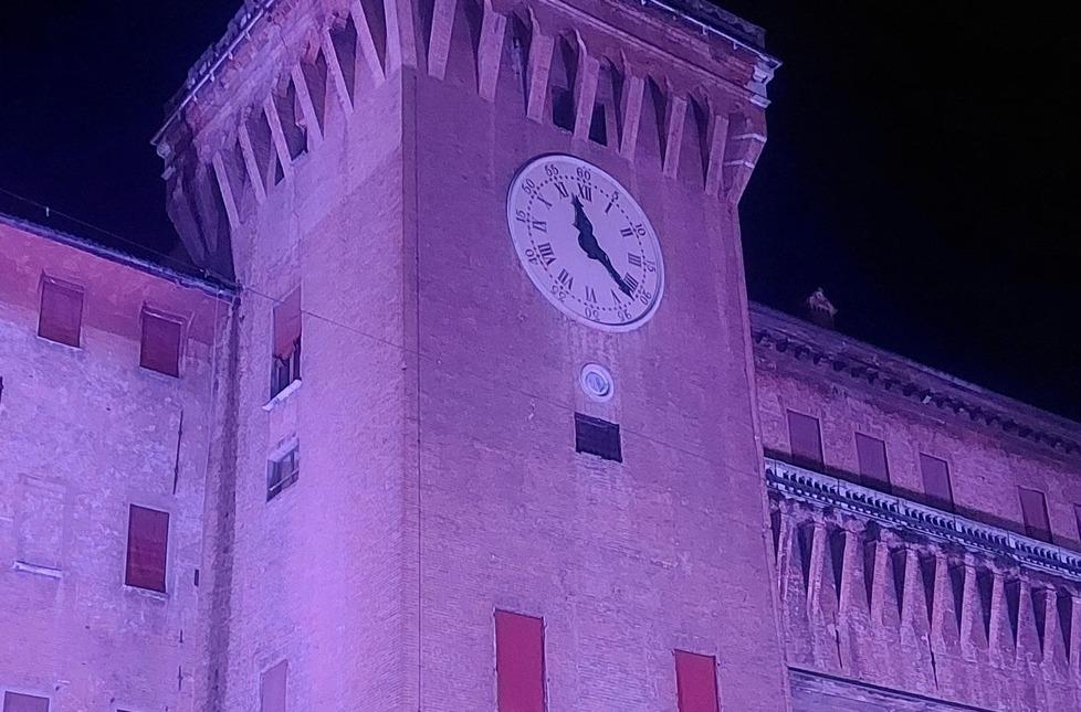 Un viaggio nella Ferrara noir di Regina: efferati delitti, luoghi iconici e blues