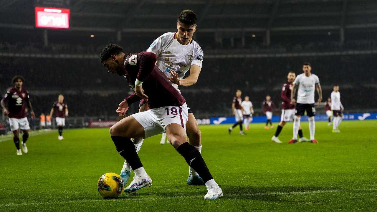 Un Cagliari impalpabile perde 2 a 0 a Torino