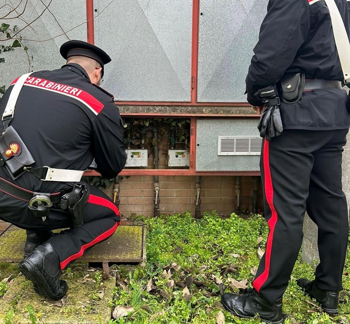 Ristorante con il gas piombato, lui ruba due contatori e si allaccia abusivamente