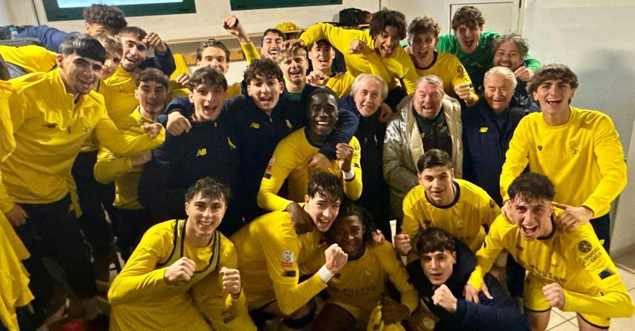 
	L'esultanza della Primavera con il presidente Rivetti

