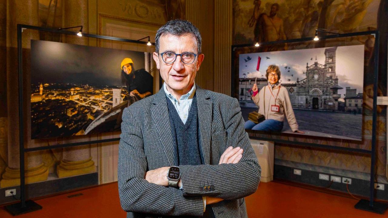 Il famoso fotografo Massimo Sestini