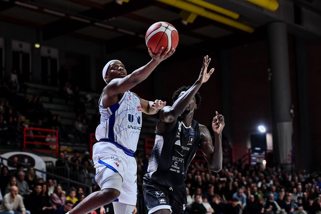 La Unahotels vince sul campo di Tortona e si rilancia in campionato