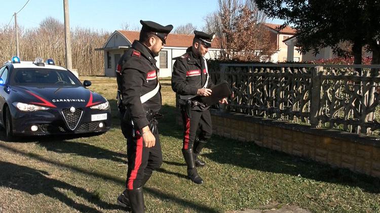 La lascia morire e fugge: preso