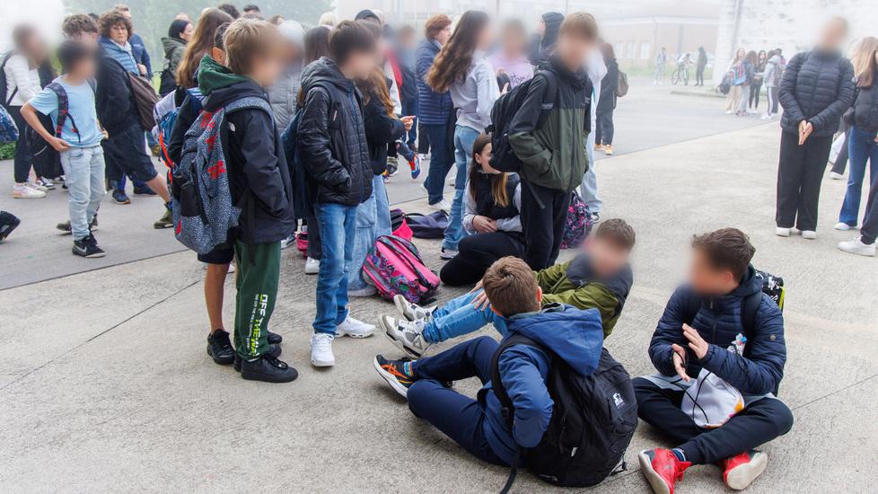 Cento, ragazzi a scuola coi coltelli e i genitori si ribellano<br type="_moz" />