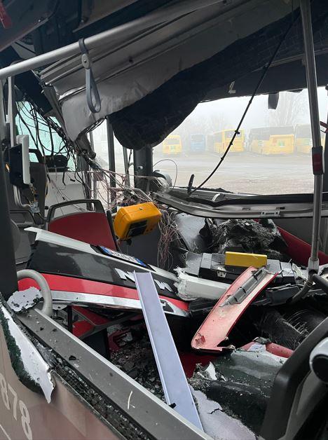 Bus esploso alla stazione Mediopadana: è il tempo della conta dei danni