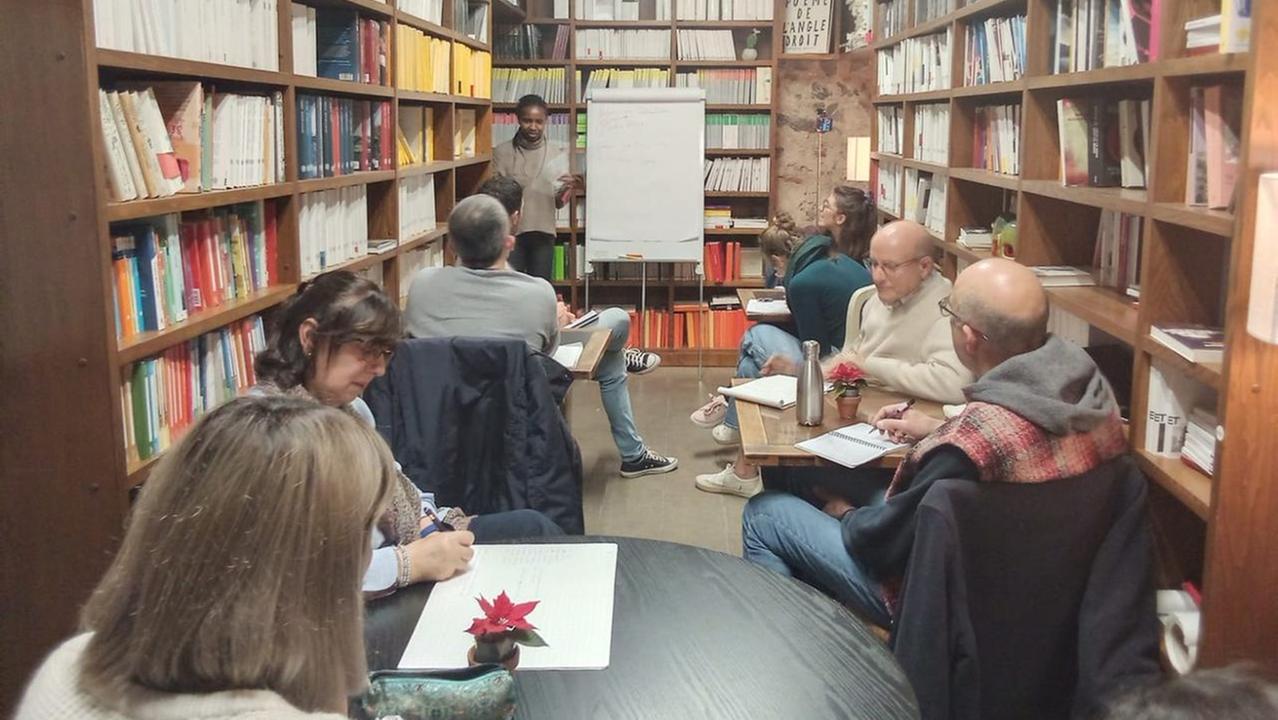 Dal Kenya a piazza Eleonora, le lezioni speciali di Nas professoressa di Shwaili