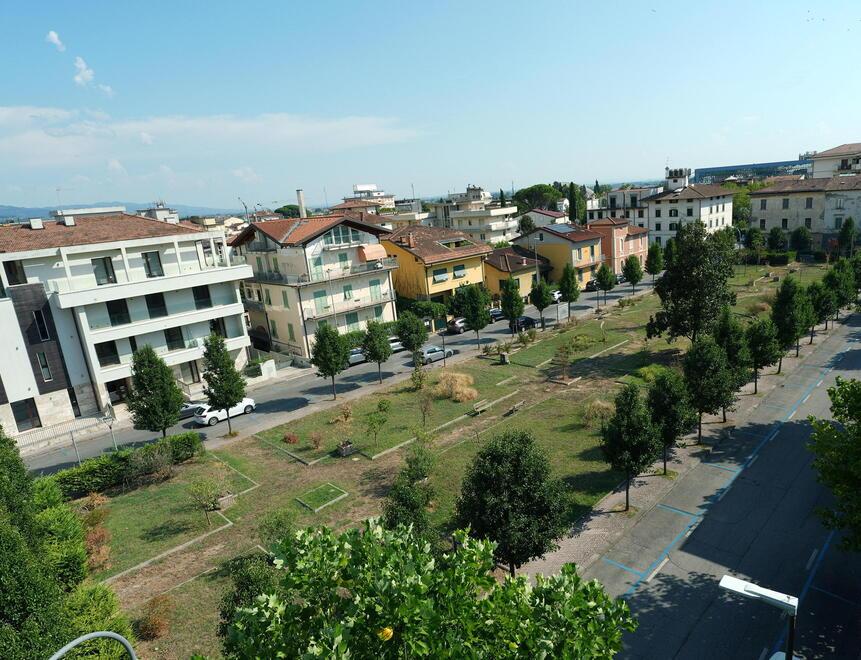 Montecatini, cura del verde in cambio di pubblicità. In nove si sono fatti avanti