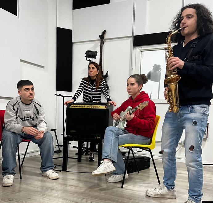 «Cresciamo attraverso la musica», la This IIS Nobili Band si racconta