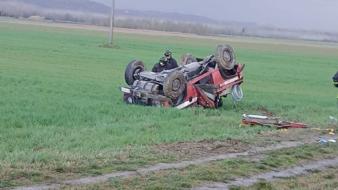 
	Il mezzo dei vigili del fuoco dopo l'incidente&nbsp;

