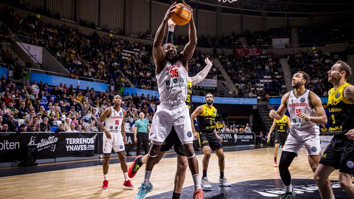 La Unahotels regge un tempo poi il Tenerife dilaga