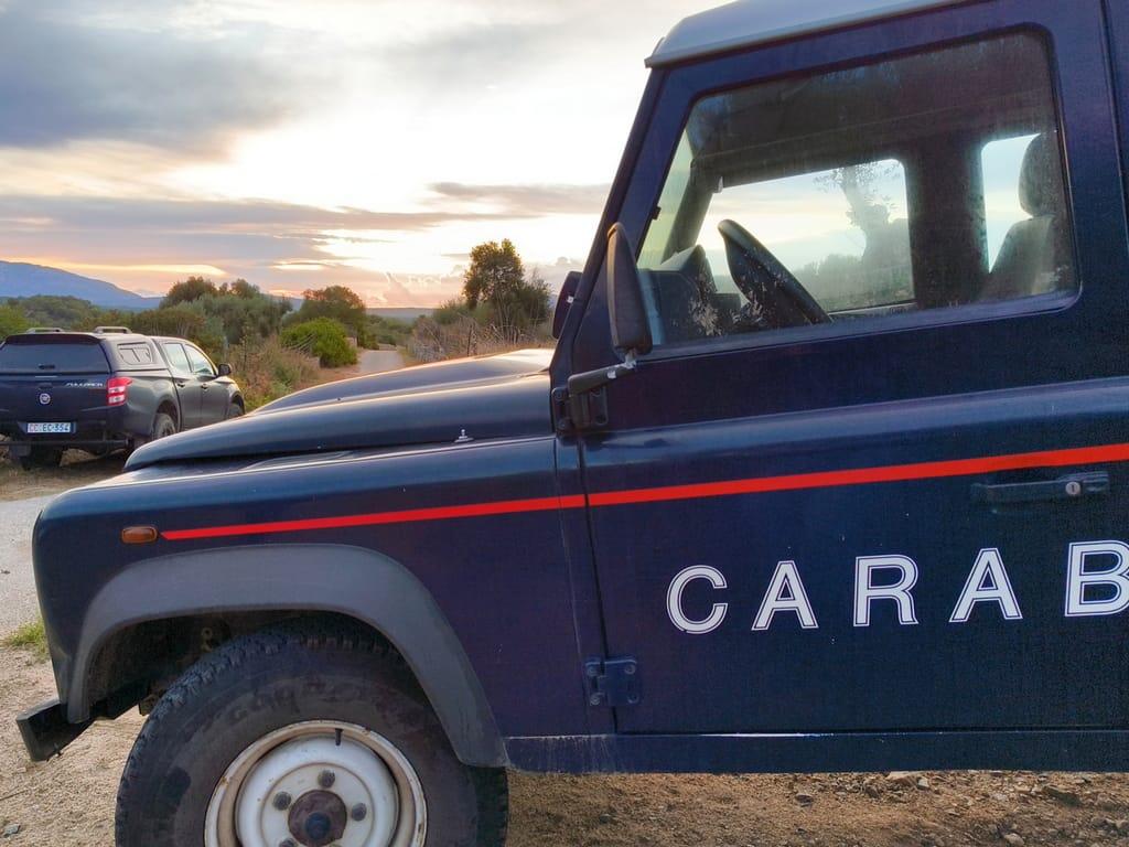 Arrestati due bracconieri a caccia di cinghiali nella notte