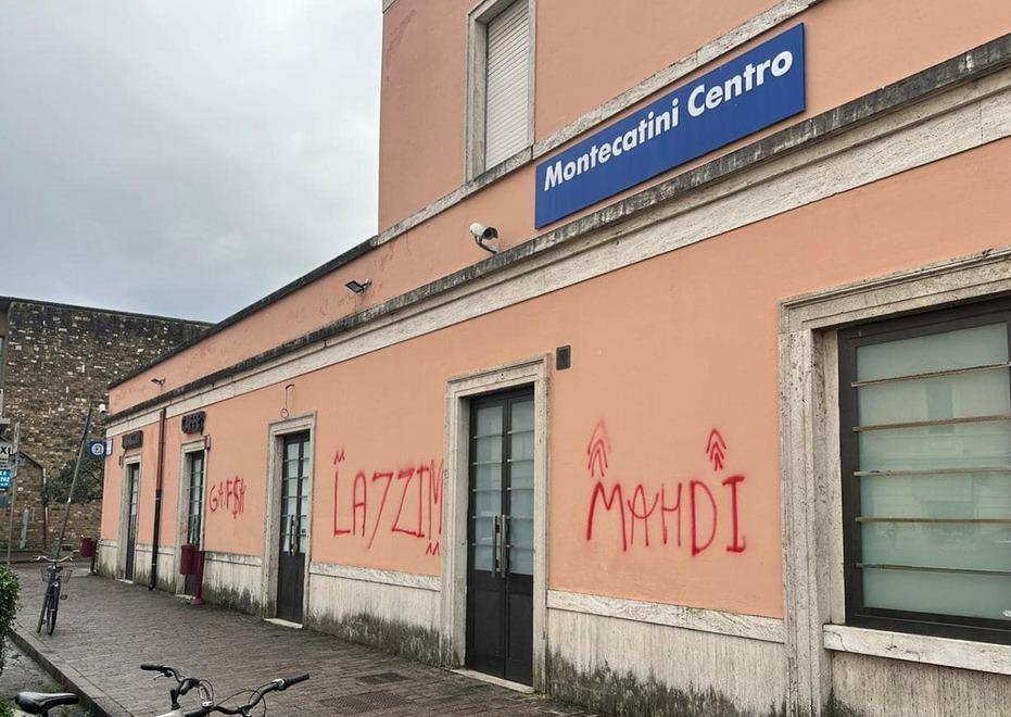 Montecatini, scritte alla stazione e in canonica. La polizia individua gli autori