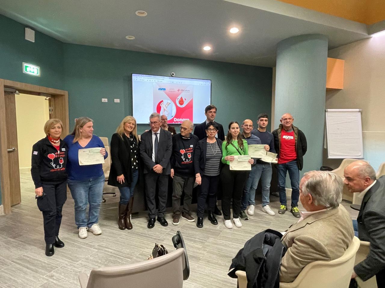 
	I vincitori delle borse di studio assegnate dall'Avis

