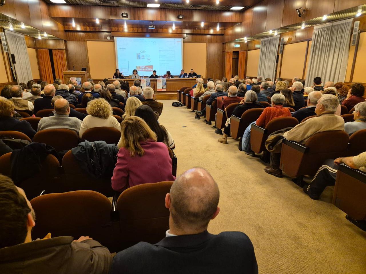 Il Pd di Nuoro apre il confronto sulla sanità: «Tutti in campo per il Terzo polo»