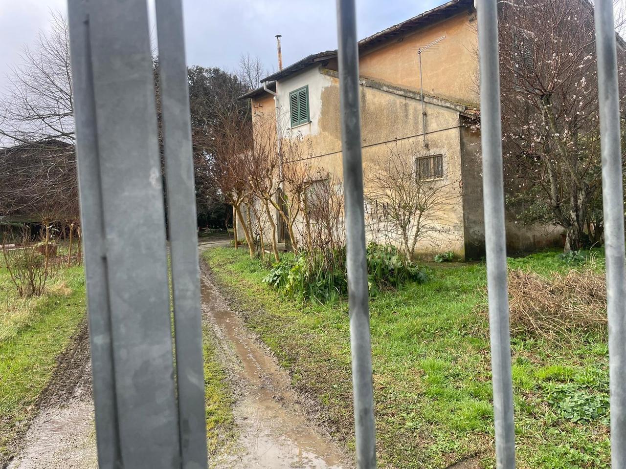 
	La casa dove i ladri hanno tentato di aprire la cassaforte

