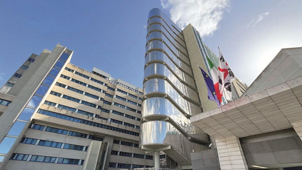 Reparti pieni e poco personale, l’Arnas Brotzu verso il collasso