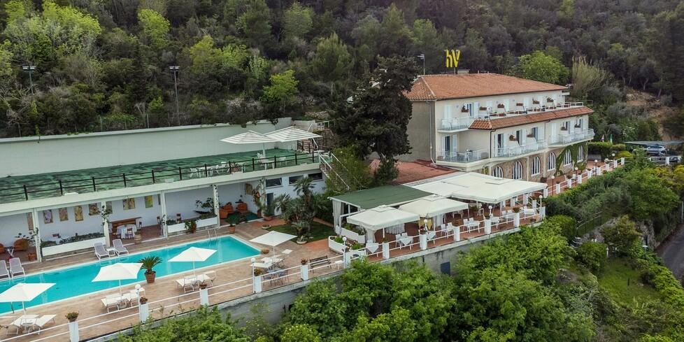 Argentario, andrà all’asta lo storico hotel Vittoria: il prezzo base