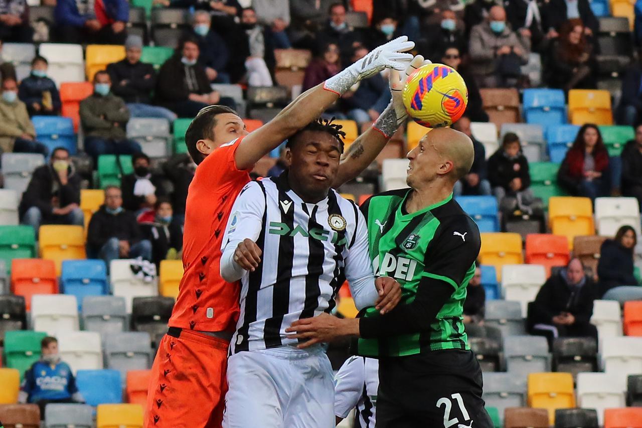Empoli, ufficiale lo scambio Silvestri-Perisan