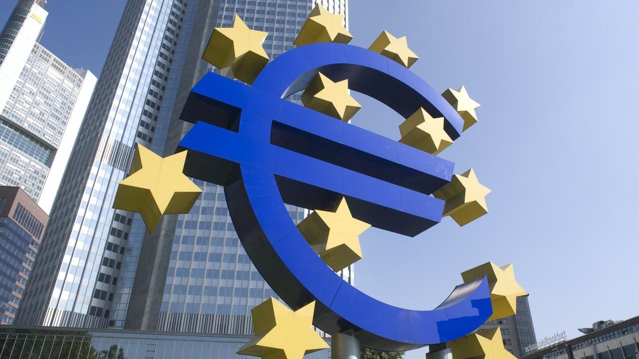 La Bce taglia i tassi, cosa significa per le famiglie? La simulazione di due esempi pratici di risparmio