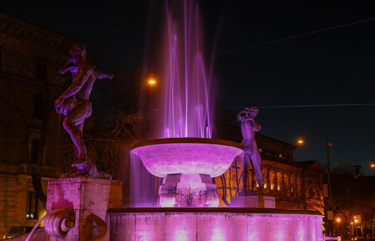 Modena e le città del Giro d’Italia si sono tinte di rosa a 100 giorni dalla partenza – Le foto