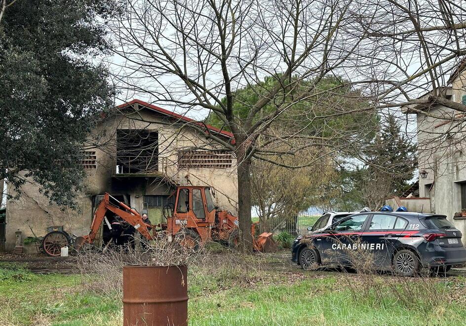Ladro morto a 26 anni, il racconto: «Era carbonizzato, l’amico lo ha portato davanti a casa nostra»