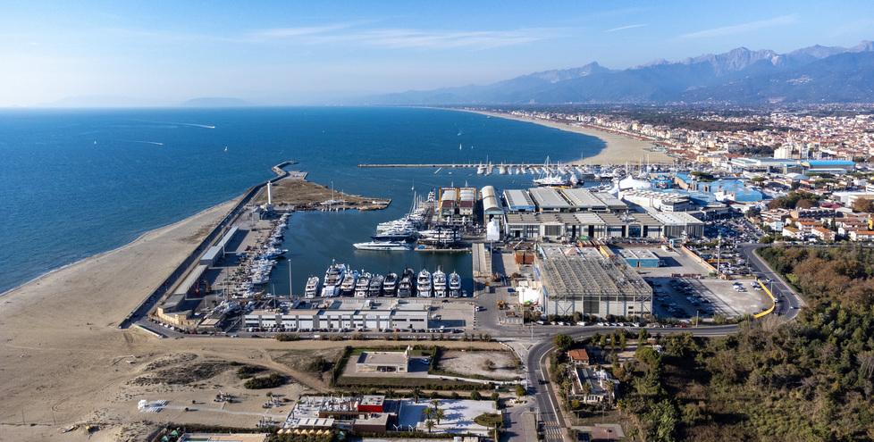 Nautica a vele spiegate, incognita dazi sul lapideo