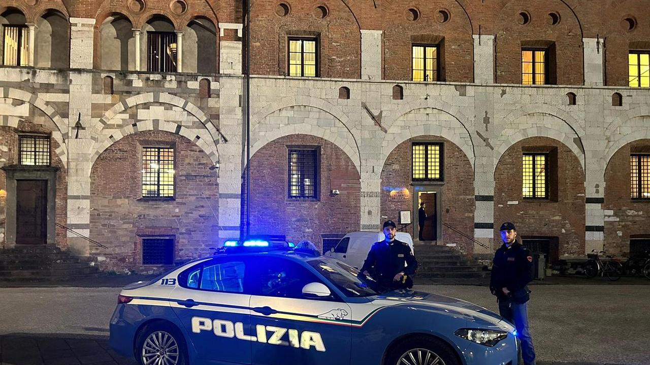 Lucca, ritrovata auto acquistata con un assegno falso: ecco come funziona la truffa