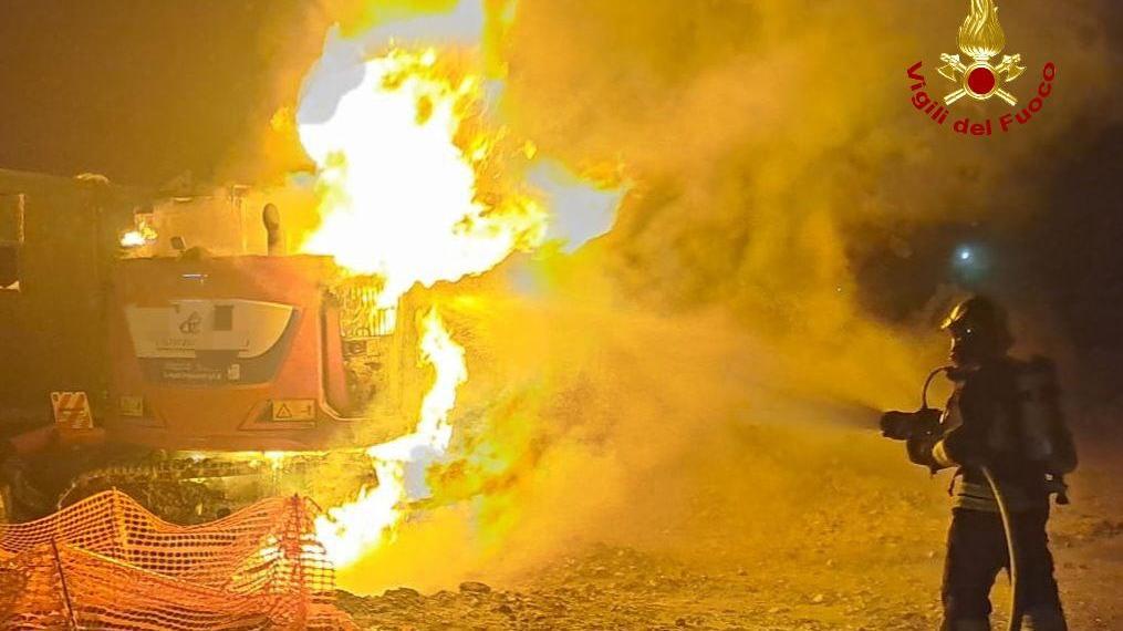 Mafia a Reggio Emilia, in 5 anni 200 roghi dolosi