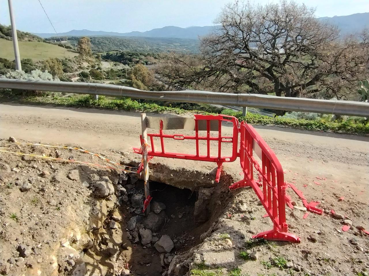 
	Il crollo lungo la strada provinciale 24

