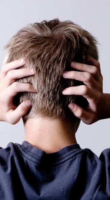 Un modo per affrontare il dolore: vivere il presente e accettare l'aiuto