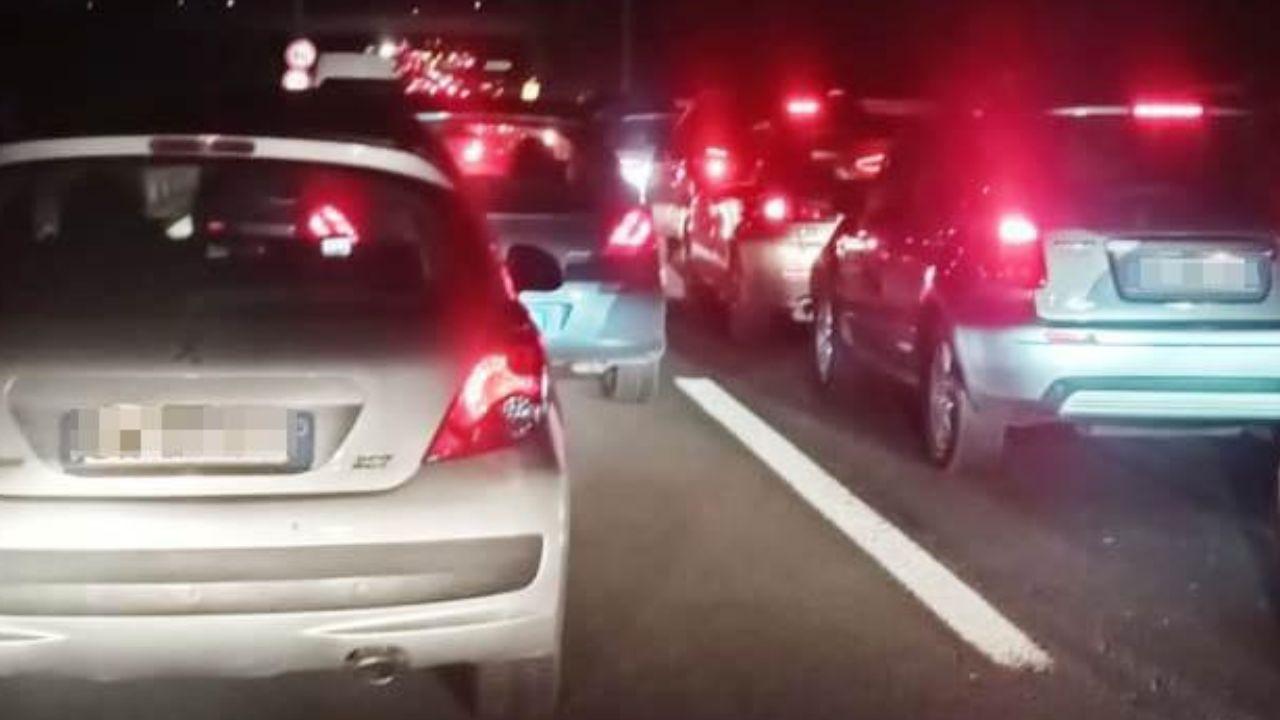 Lunghe code in Fi-Pi-Li (Foto di repertorio)