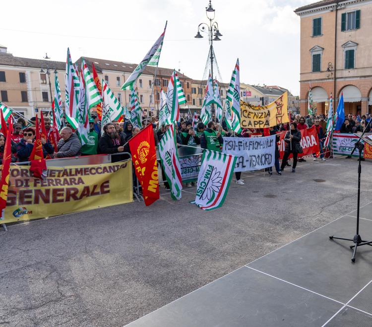 Berco, salta l’integrativo. Altro duro colpo per i lavorativi di Copparo