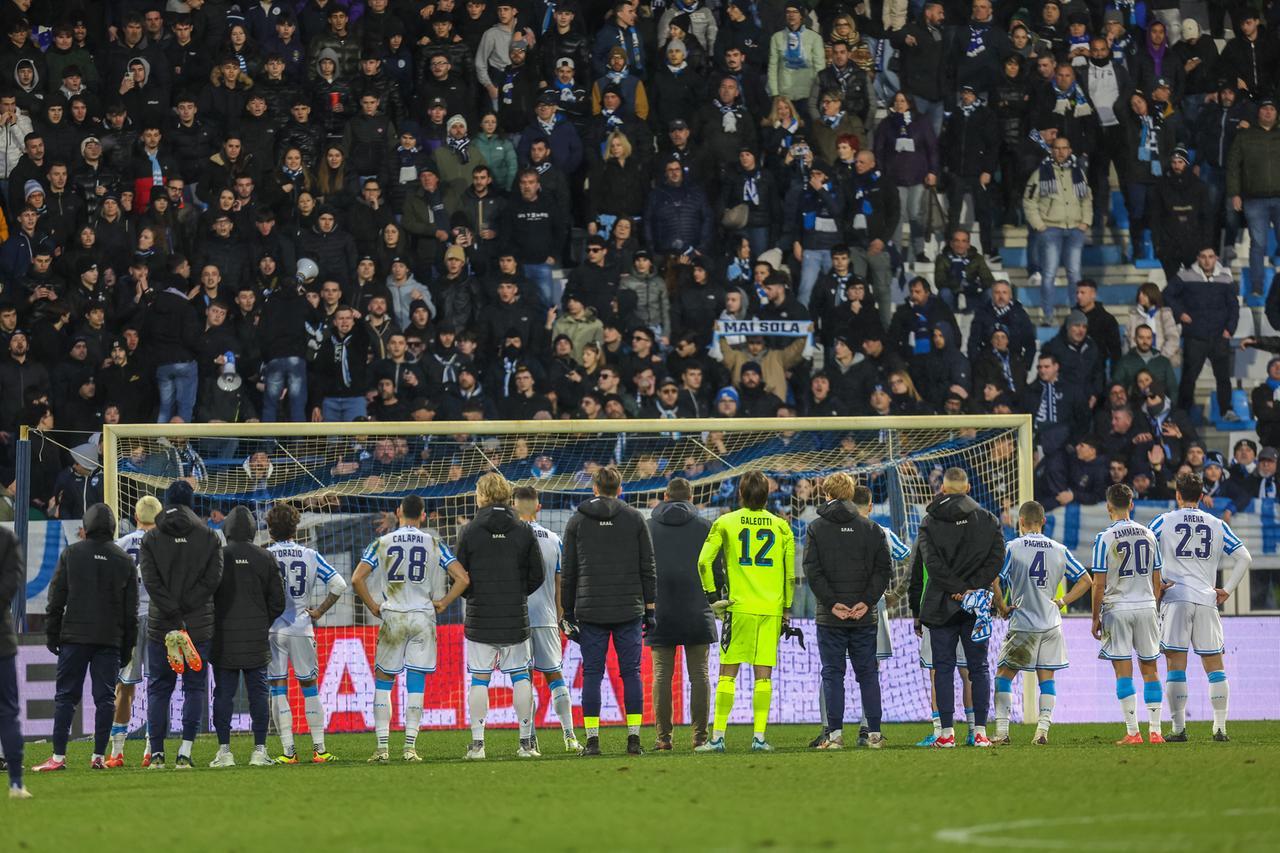 Il Milan Futuro espugna il “Mazza”, notte fonda per la Spal e Dossena in bilico