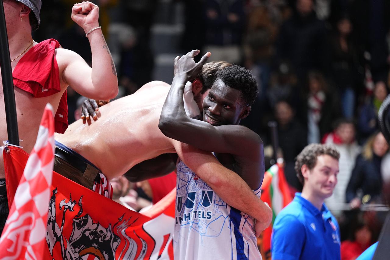 Con 20 punti Faye trascina Reggio alla vittoria contro Cremona