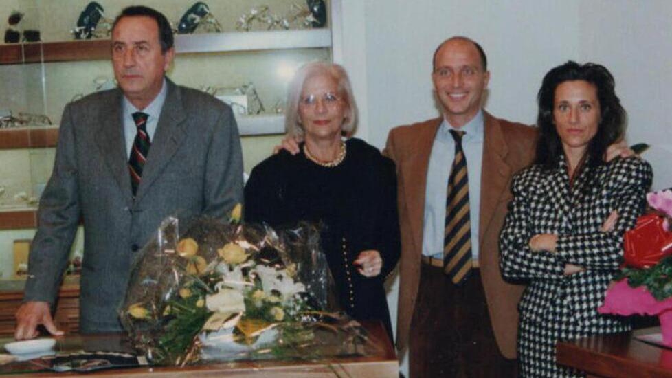 Livorno e la sua Ottica che ha fatto storia. Mugnai: «In 55 anni così è cambiato il lavoro»<br>
