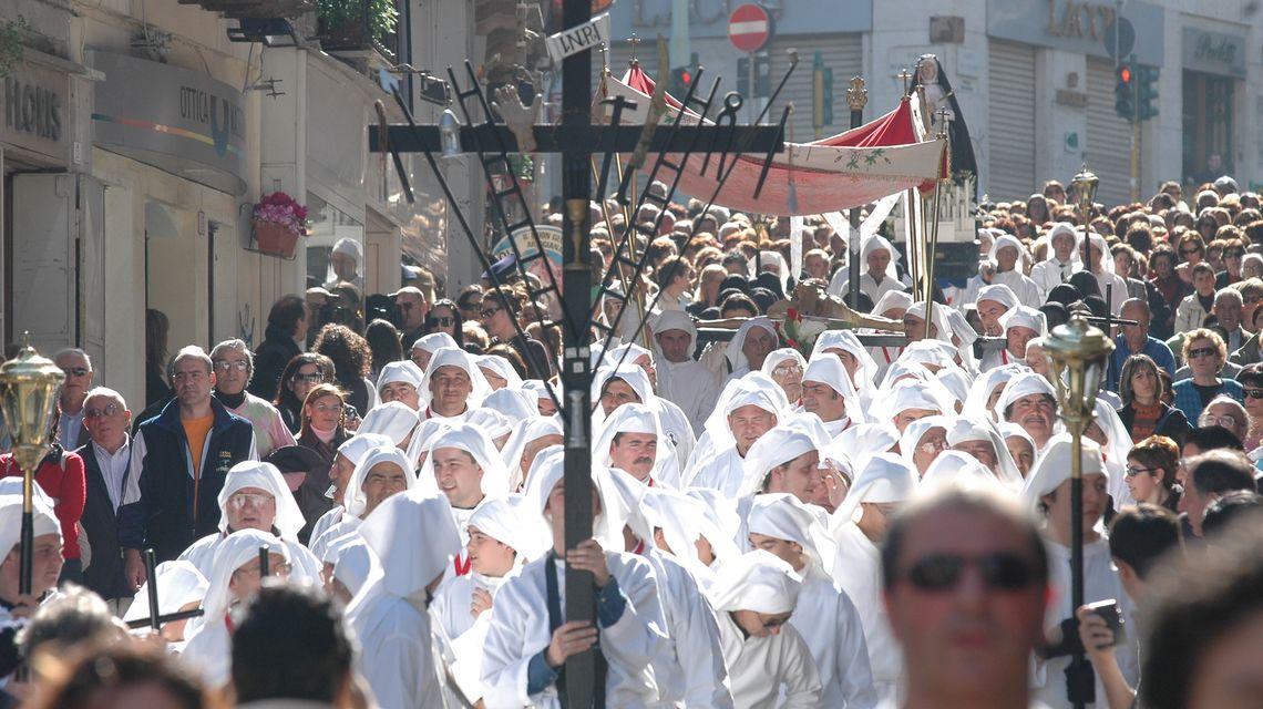 Pasqua e pasquetta in Sardegna, al via il bando regionale da 500mila euro