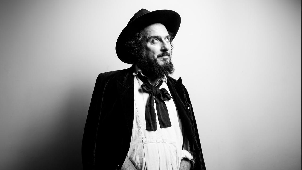 Vinicio Capossela a Puianello per “Autori in prestito”